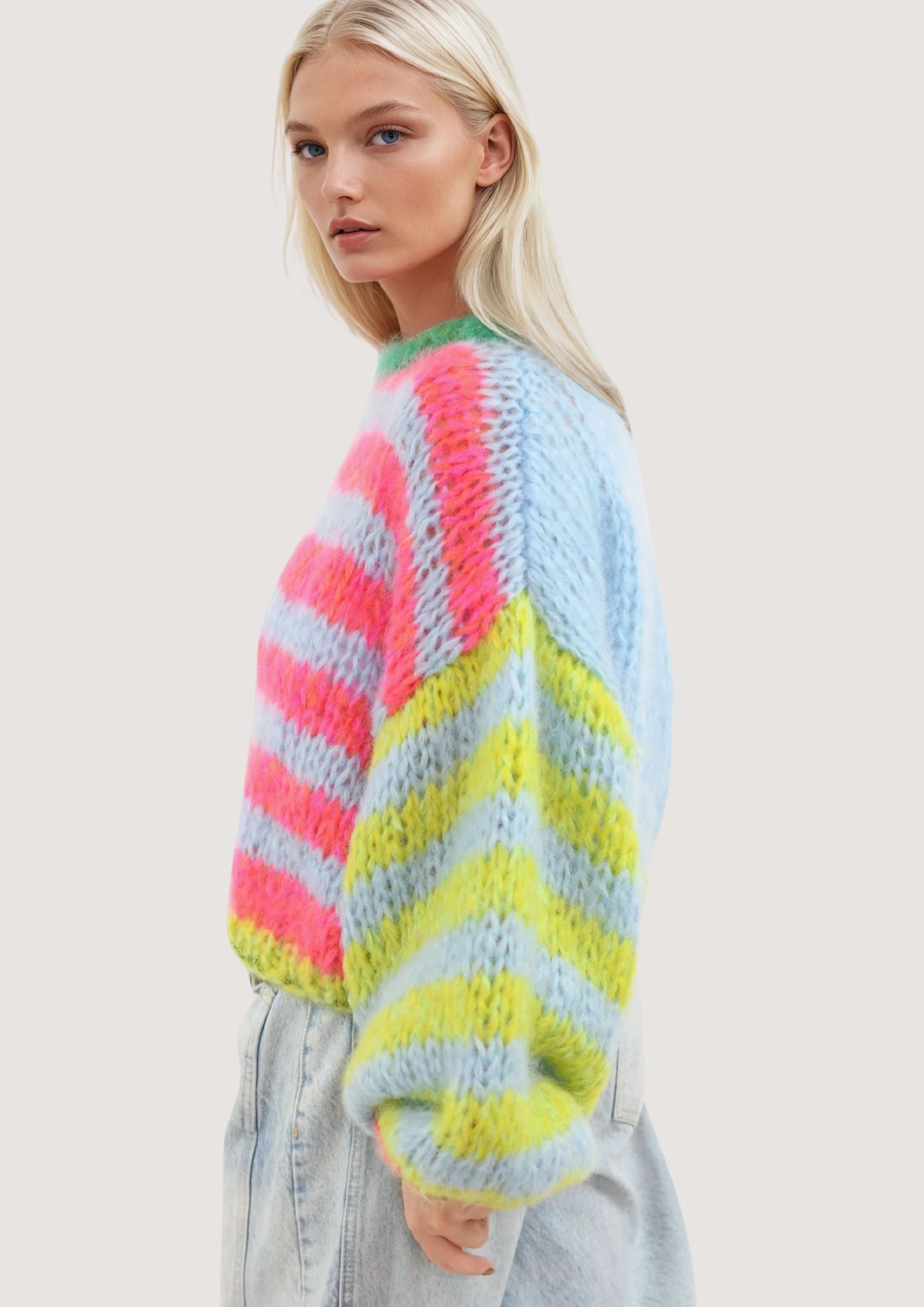 Courtney sweater bubblegum preorder
