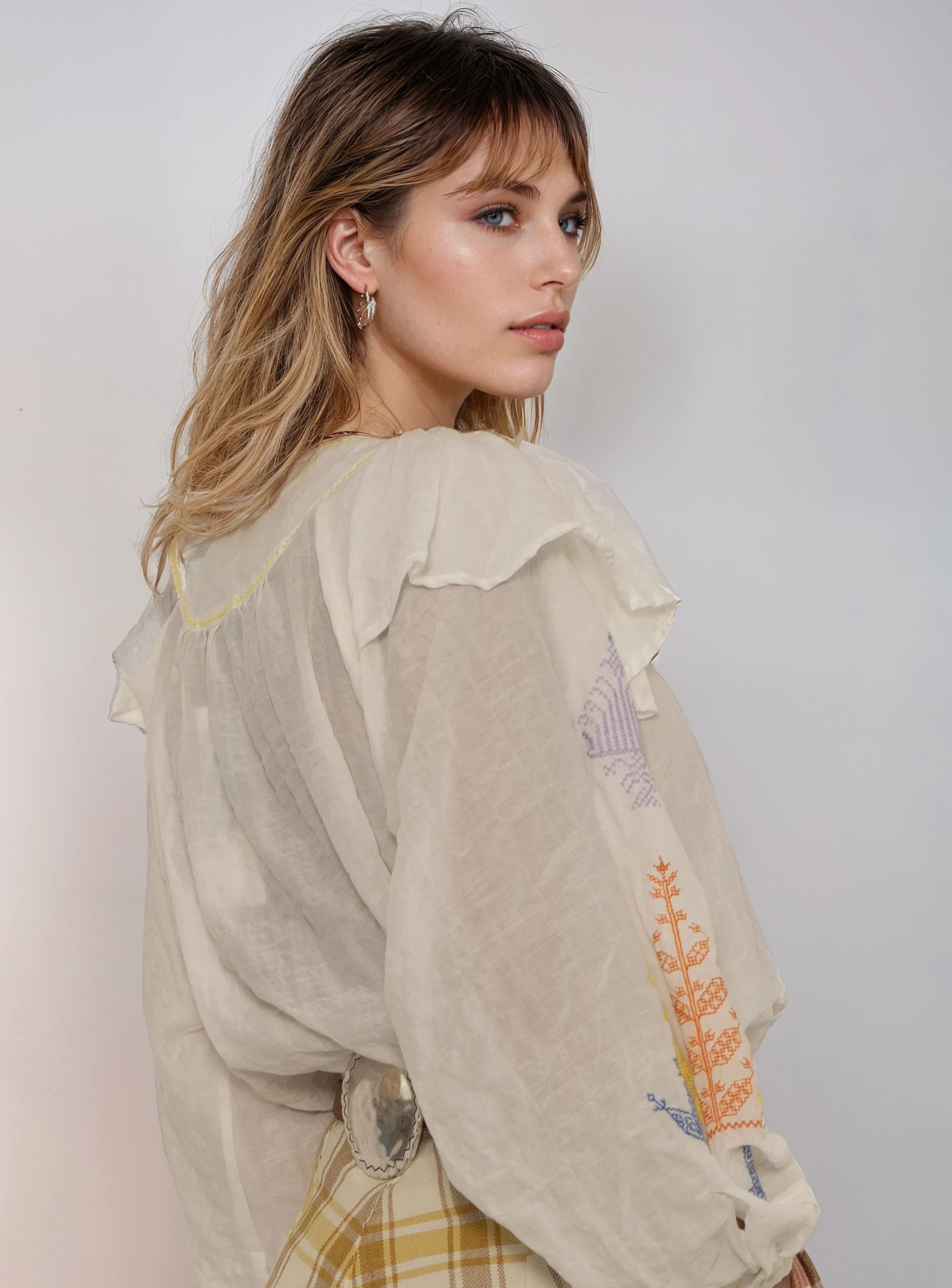 Blusa Amazigh bianco sporco