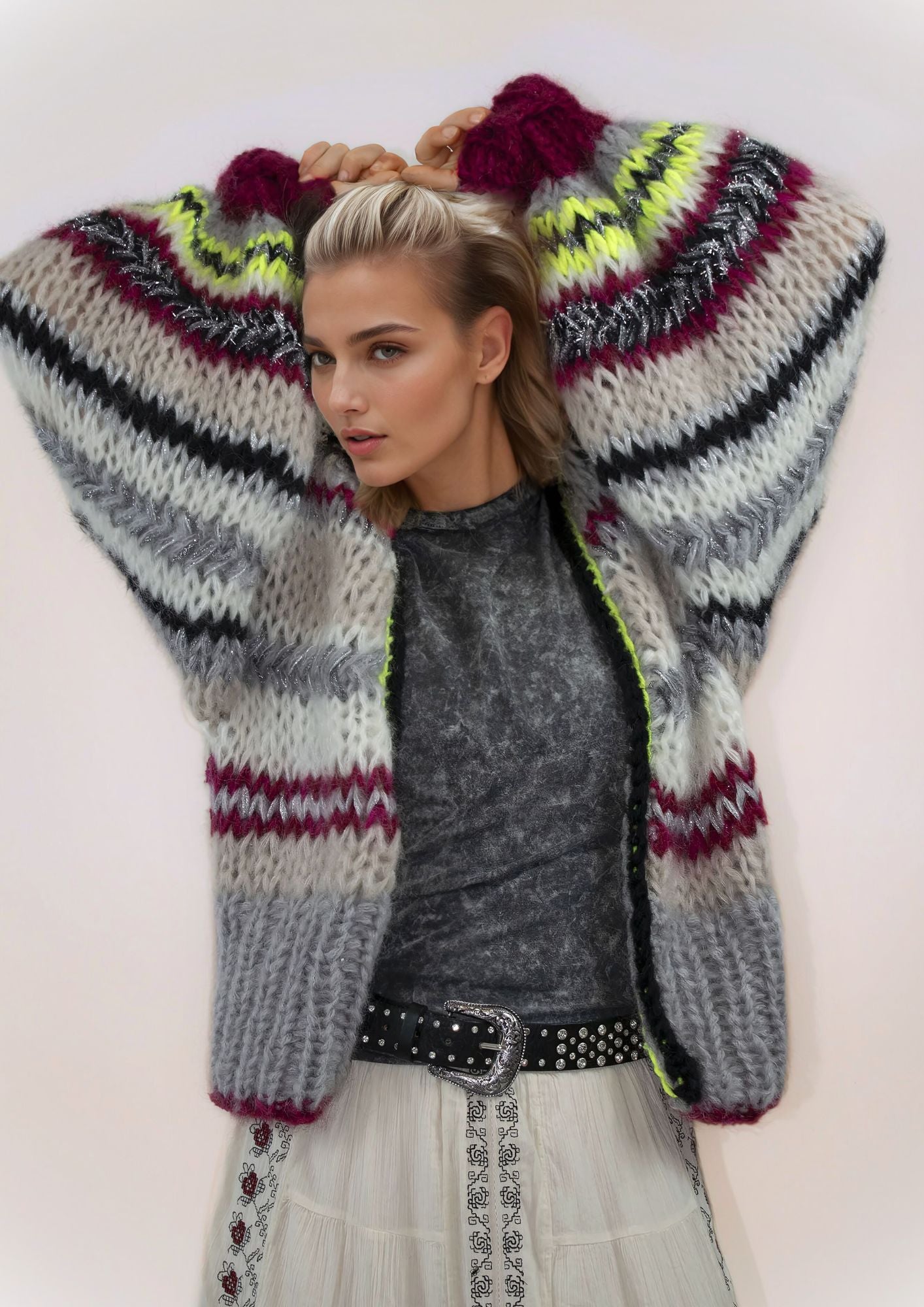 Girl with stripe cardigan in grey beigeblack burgundy