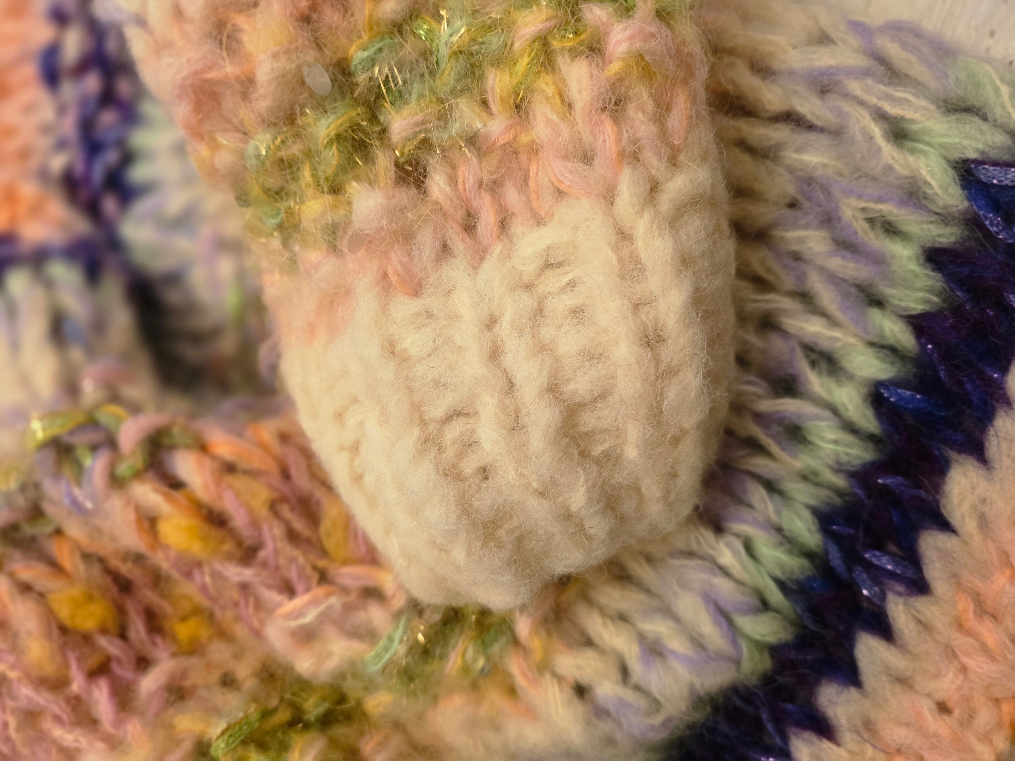 Nuka sweater electric peach