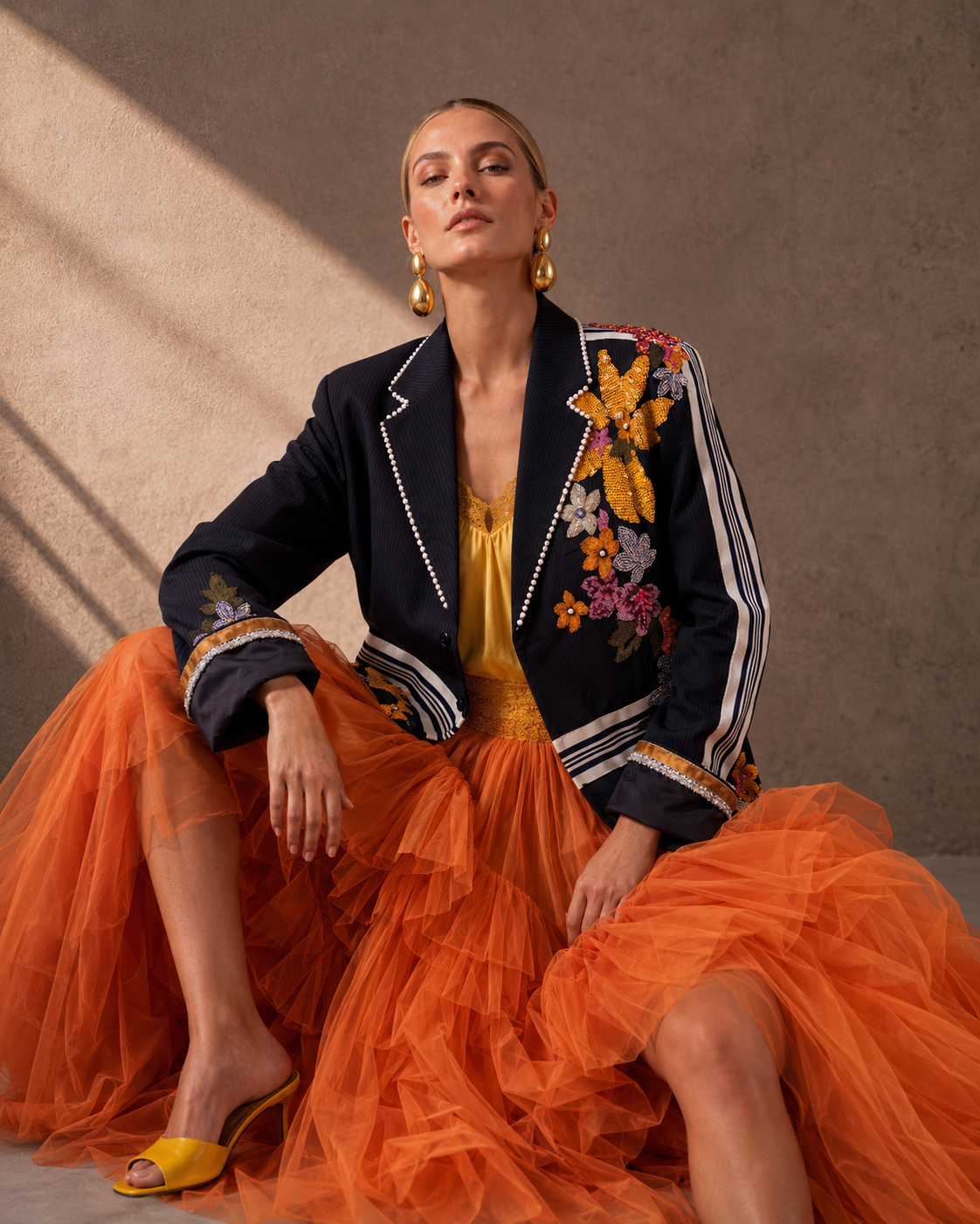 Der Midnight Marigold Blazer